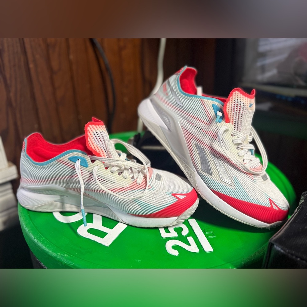 Reebok froning x2 new without tags. Never worn.